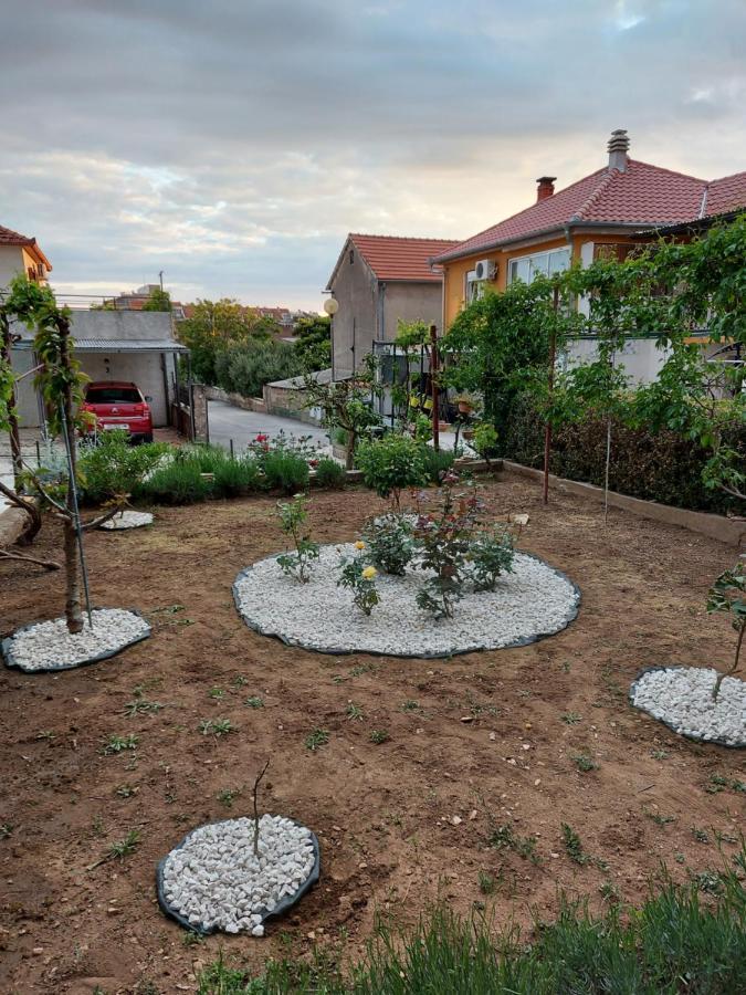 Apartments Jelicic Biograd Na Moru Exterior foto
